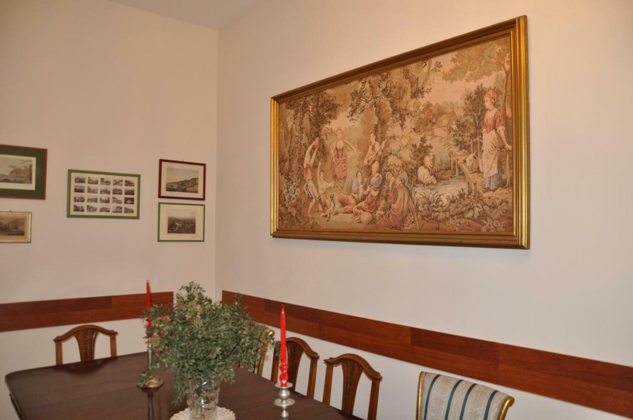나폴리 Domus Borbonica B&B 외부 사진